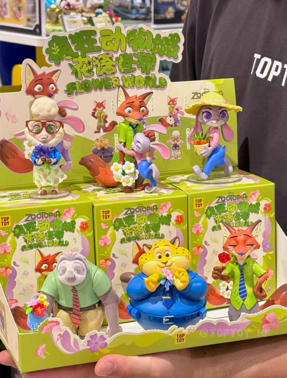 TOPTOY Disney Zootopia Flower World Series Confirmed Blind Box Figures Toys Gift