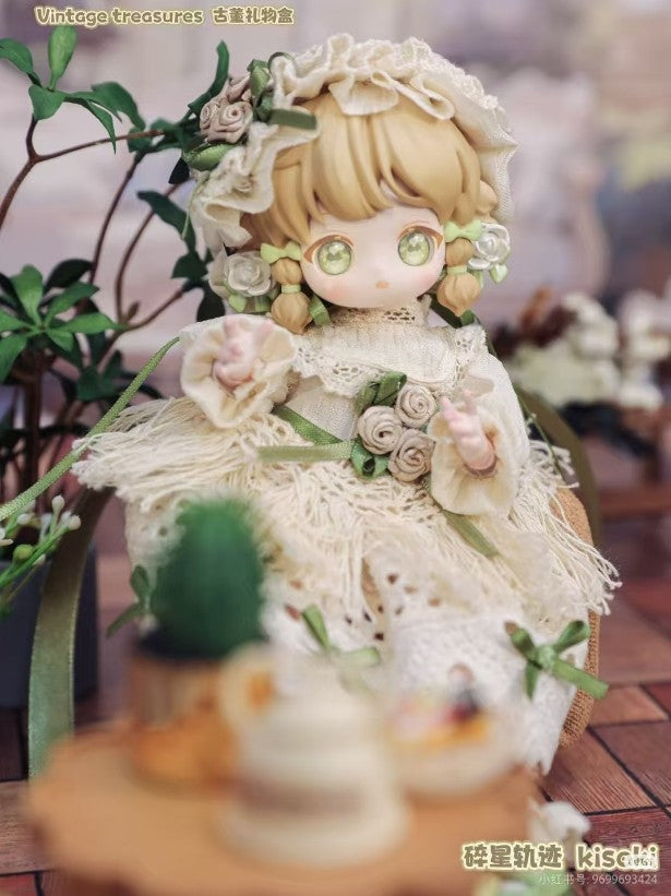 Vintage Treasures series Bjd Doll Dressable Lolita Action Figure