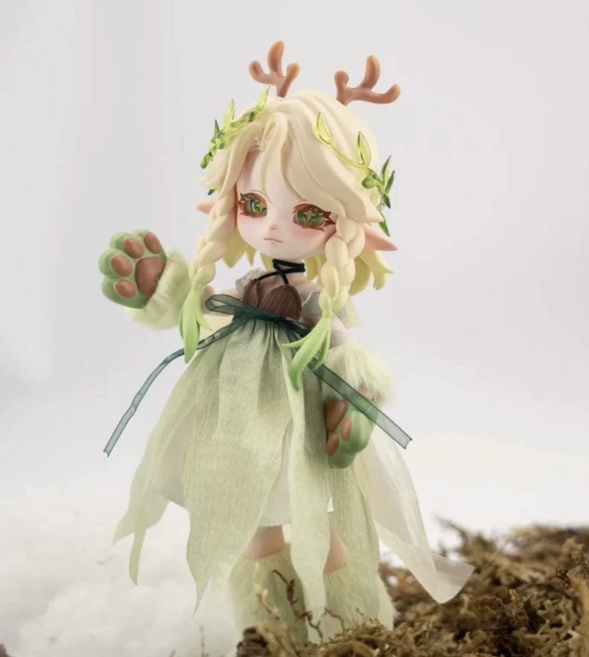 For Moon Luna Series Bjd Dressable Confirmed Action Figure Designer Toy Gift
