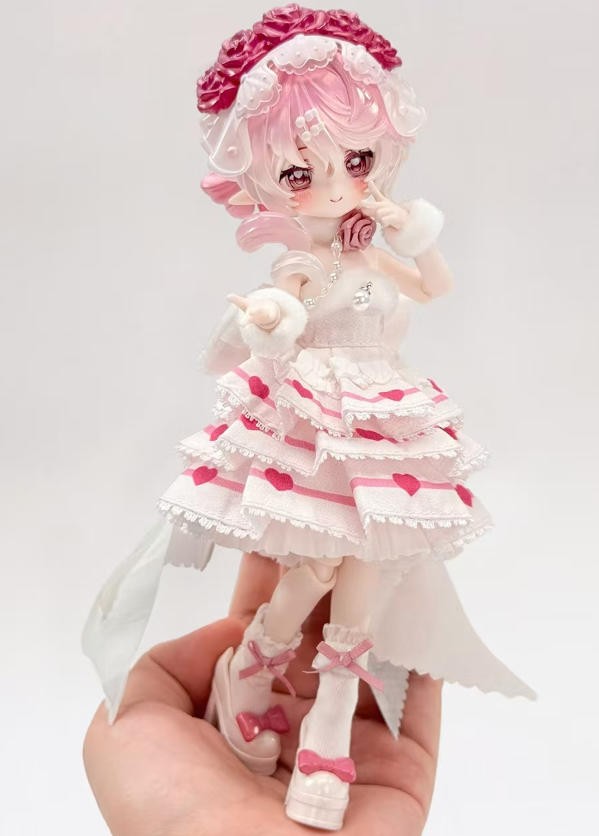 Come4Free Obi Island Series PinkHeart Shark Luoxia Bjd Dressable Action Figure