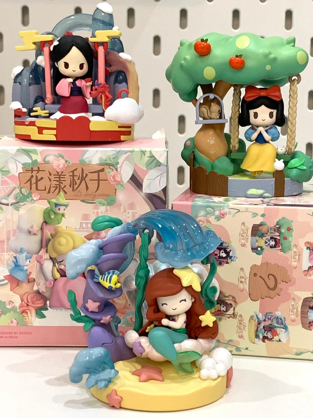 52TOYS Disney Princess D-Baby Flower Swing Series Blind Box Confirmed Figure Toy