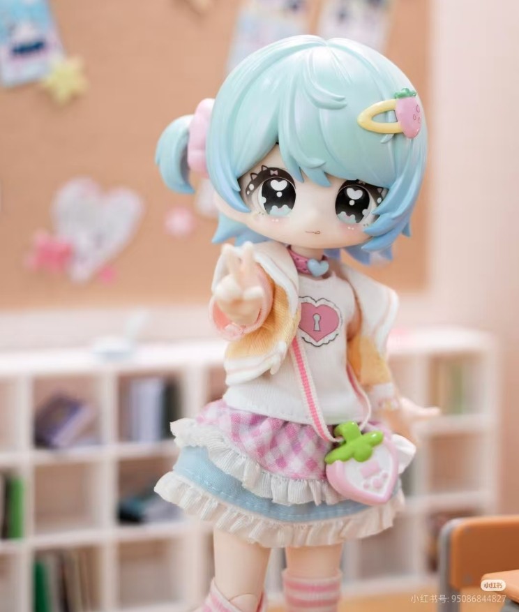 Unveiled Door Daughter Holiday Girl The Key Collection 16.8cm/6.6In Bjd Doll
