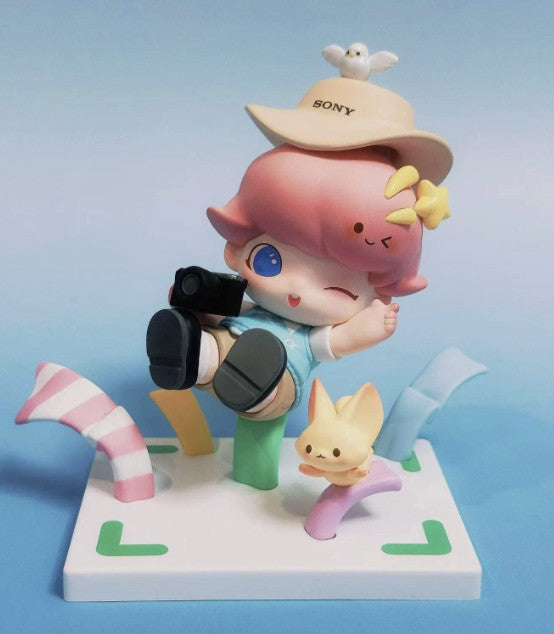 Authentic DIMOO x Sony Happy Moment Camera Figure Toy Gift