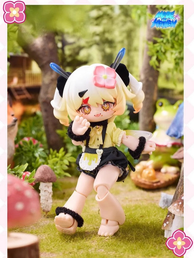 Kukaka Insect Cafe 6.3In Bjd Dressable Action Figure Limited