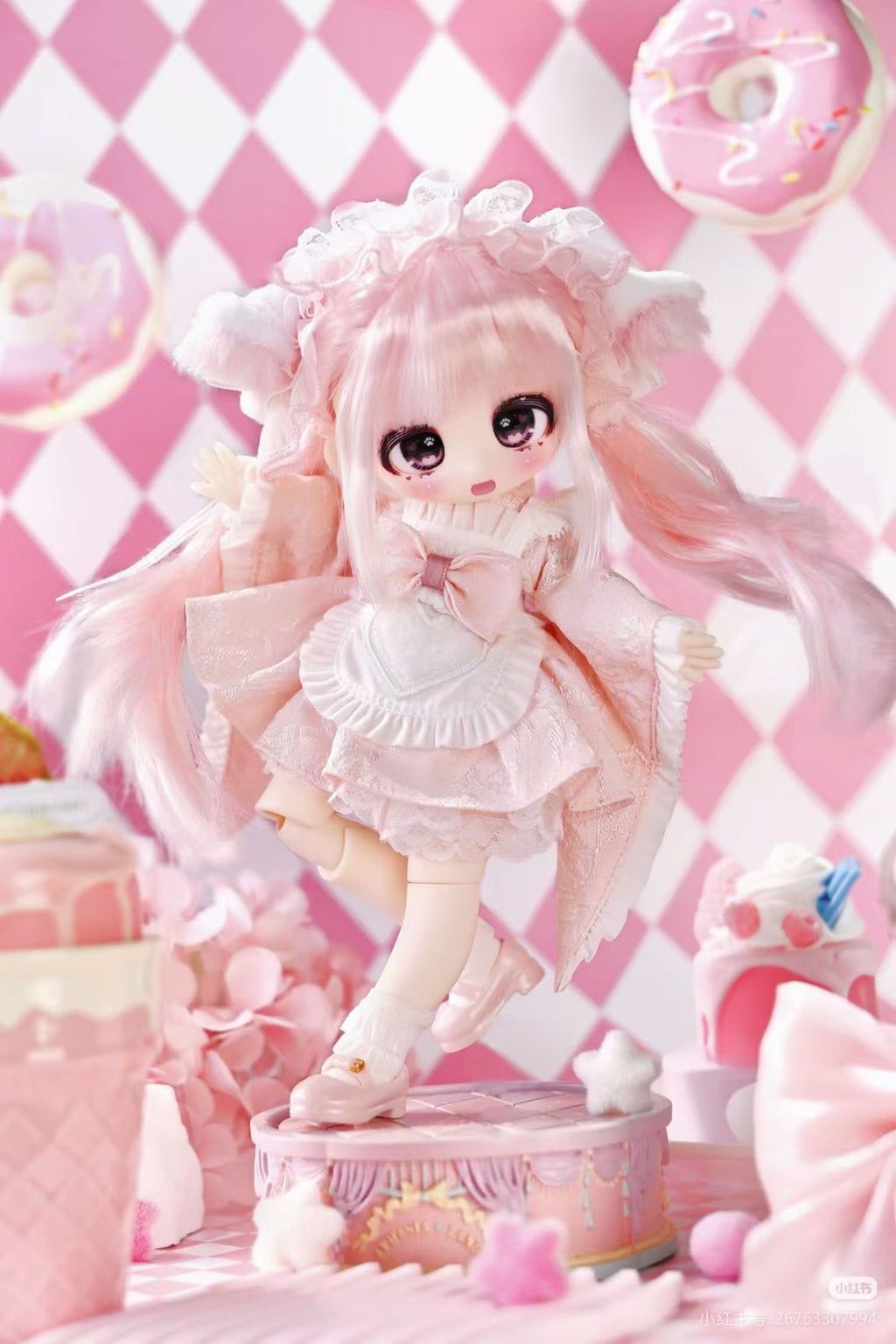 Sweet Velvet Window Display Sakura Mousse Pink 10.2" Bjd Dressable Action Figure