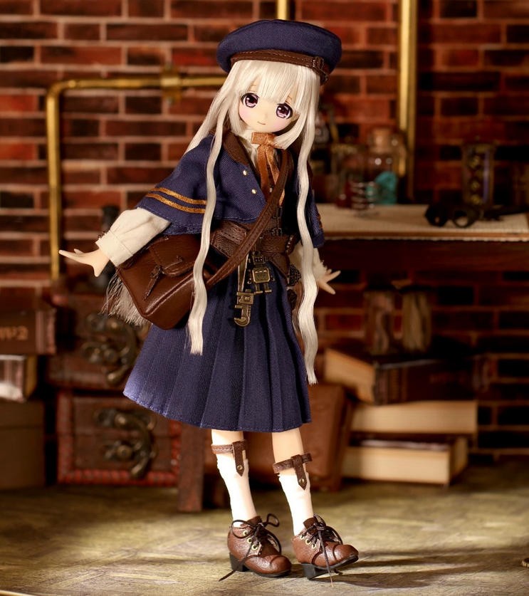 Azone Alvastaria Torte Dreaming Atelier Silver Hair Uniform 8.4In Bjd 1/6 Gift