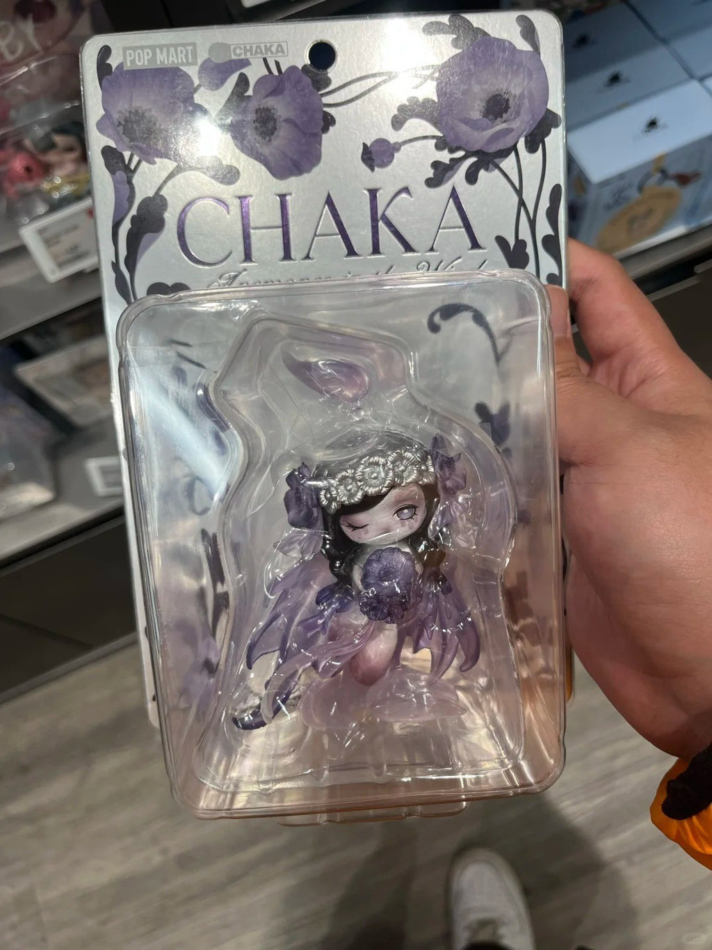 Authentic CHAKA Waiting for the Wind Figure Toy Art Toy Gift New Sealed