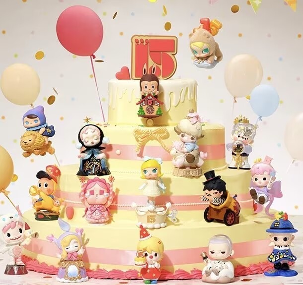 Celebrating The Moment 15th Anniversary Series Blind Box Figures Hot Cute Toy