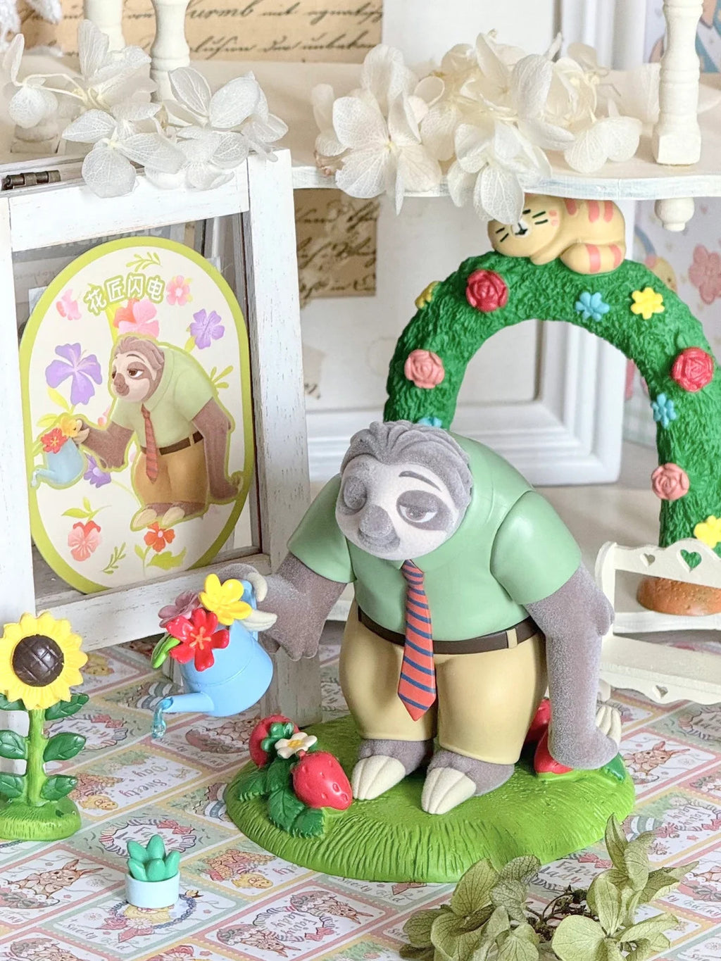 TOPTOY Disney Zootopia Flower World Series Confirmed Blind Box Figures Toys Gift