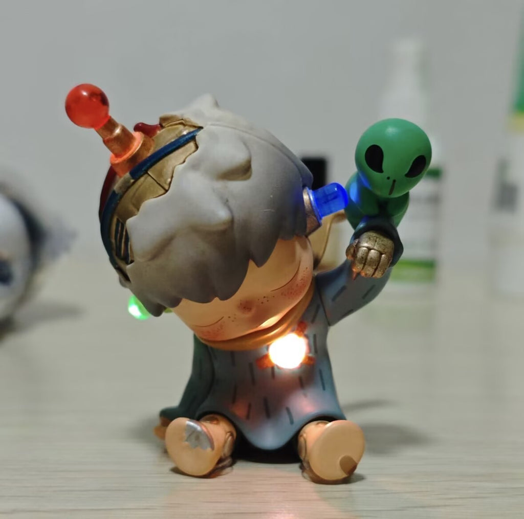Hirono Echo Series Blind Box Confirmed Figure ～Secret-Never Growing Up