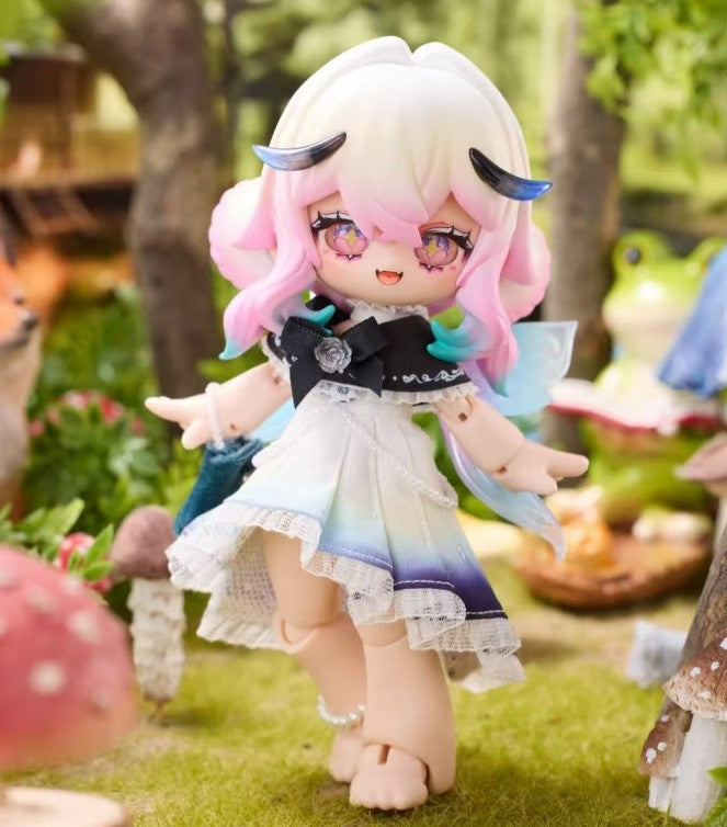 Kukaka Insect Cafe 6.3In Bjd Dressable Action Figure Limited