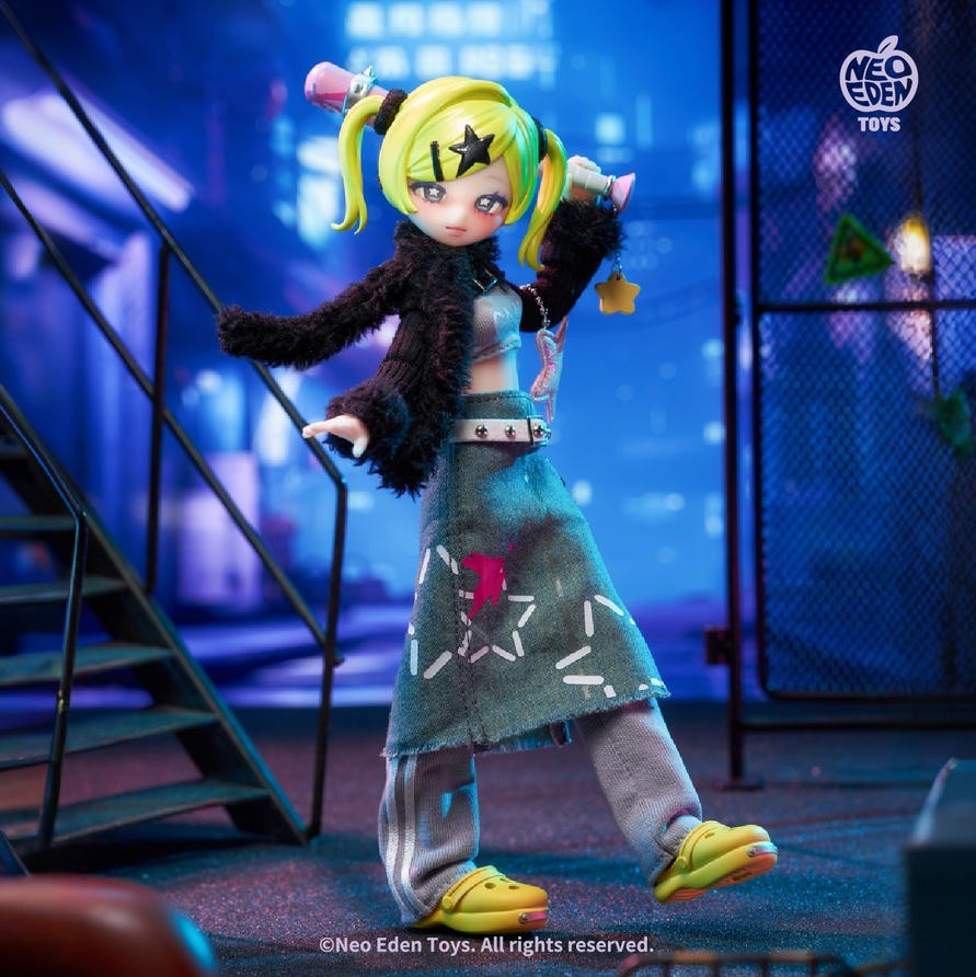 Eve Lynna Double-Faced Killer 18cm/7In Confirmed Bjd Dressable Action Figure