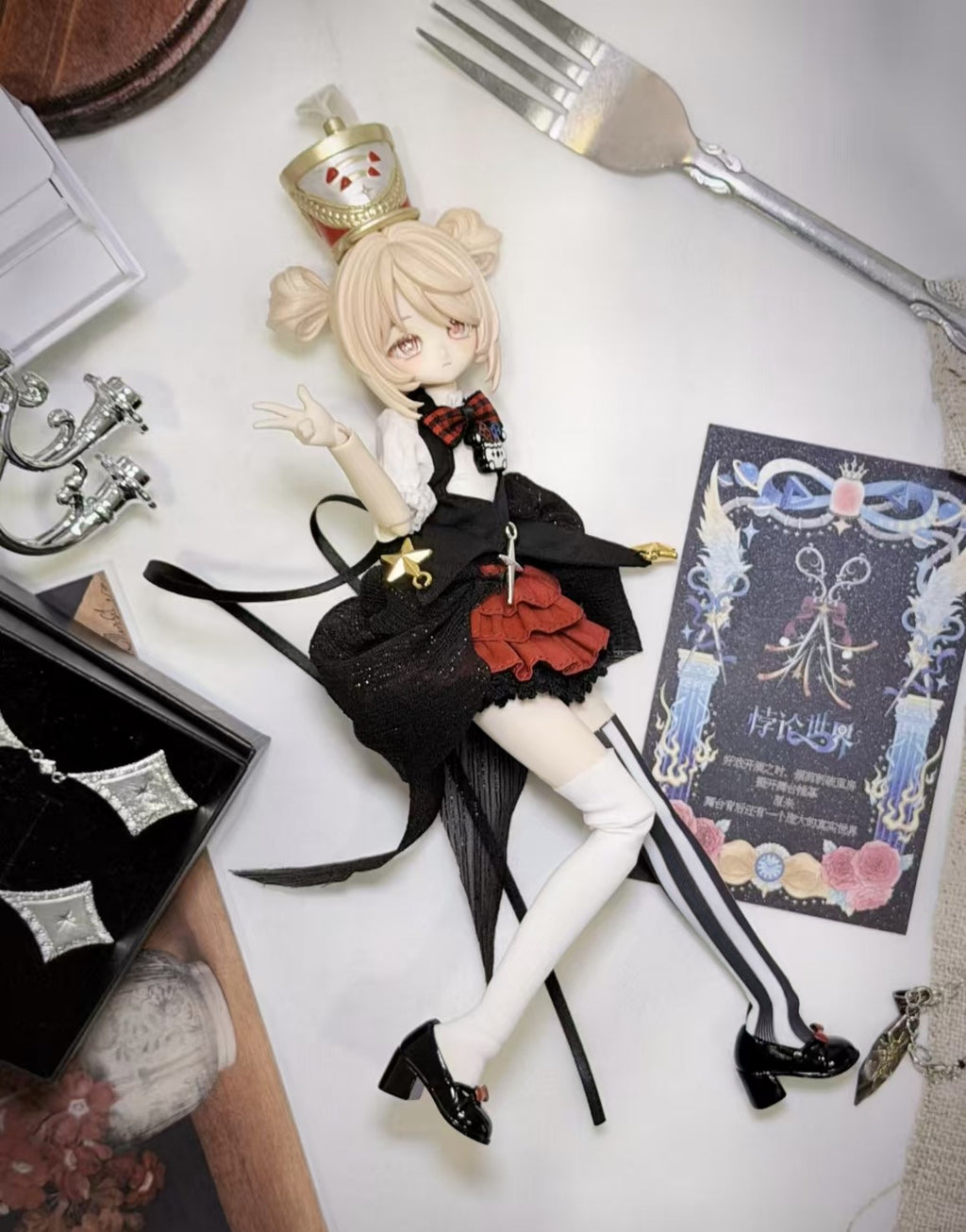 Paradox World Amusing Ourselves To Death 18.2cm/7.1In Bjd Dressable Official