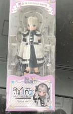 Azone Iris Collect Petit Mira White Ver. 8.2In 1/6 Bjd Full Set Action Figure
